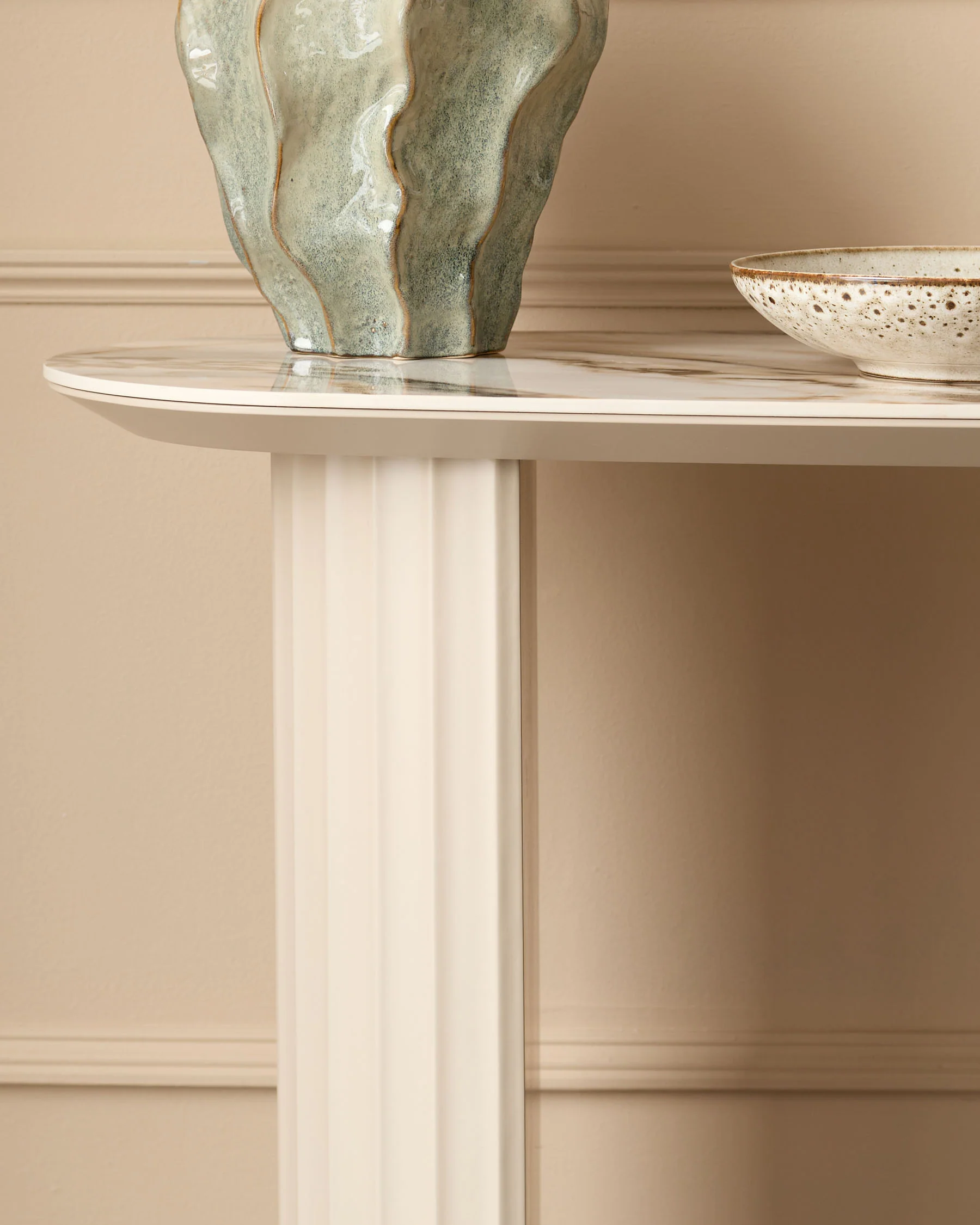Austin natural ceramic console table - Image 7