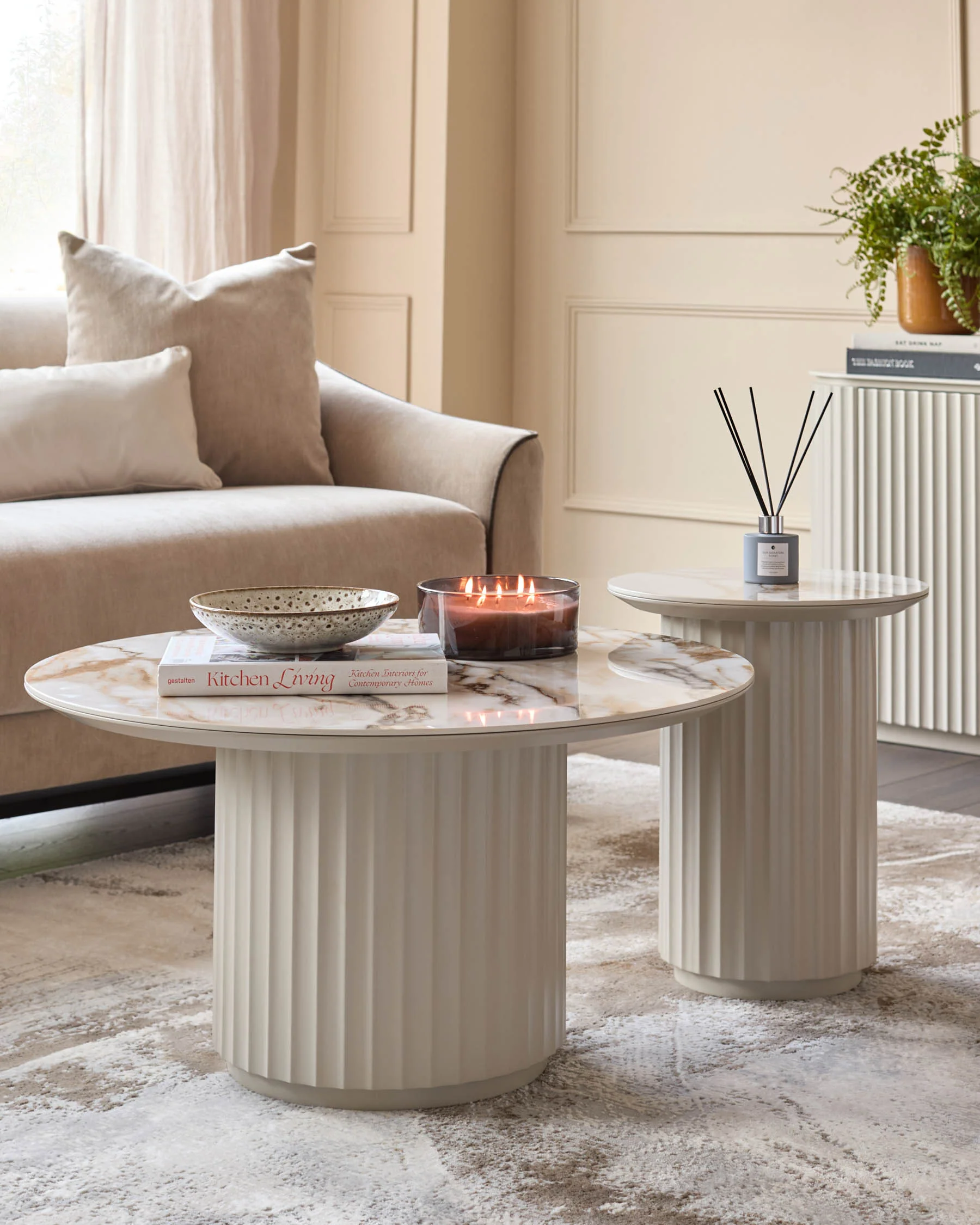 Austin natural ceramic side table - Image 3