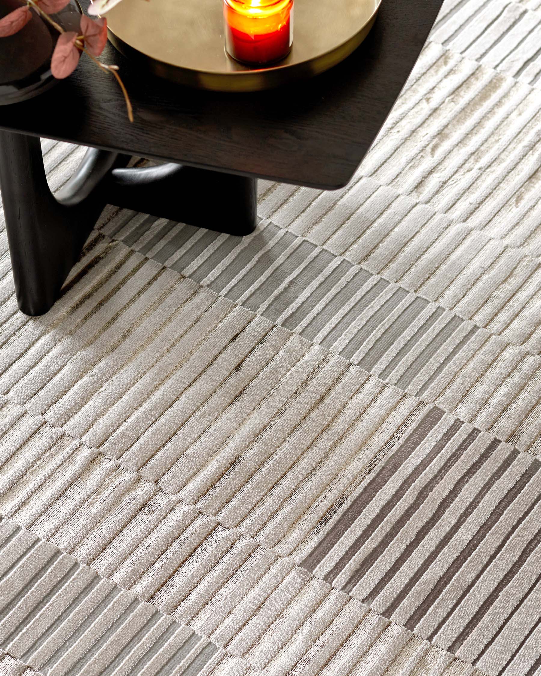 Bijou mixed metallics textured medium rug - Image 2