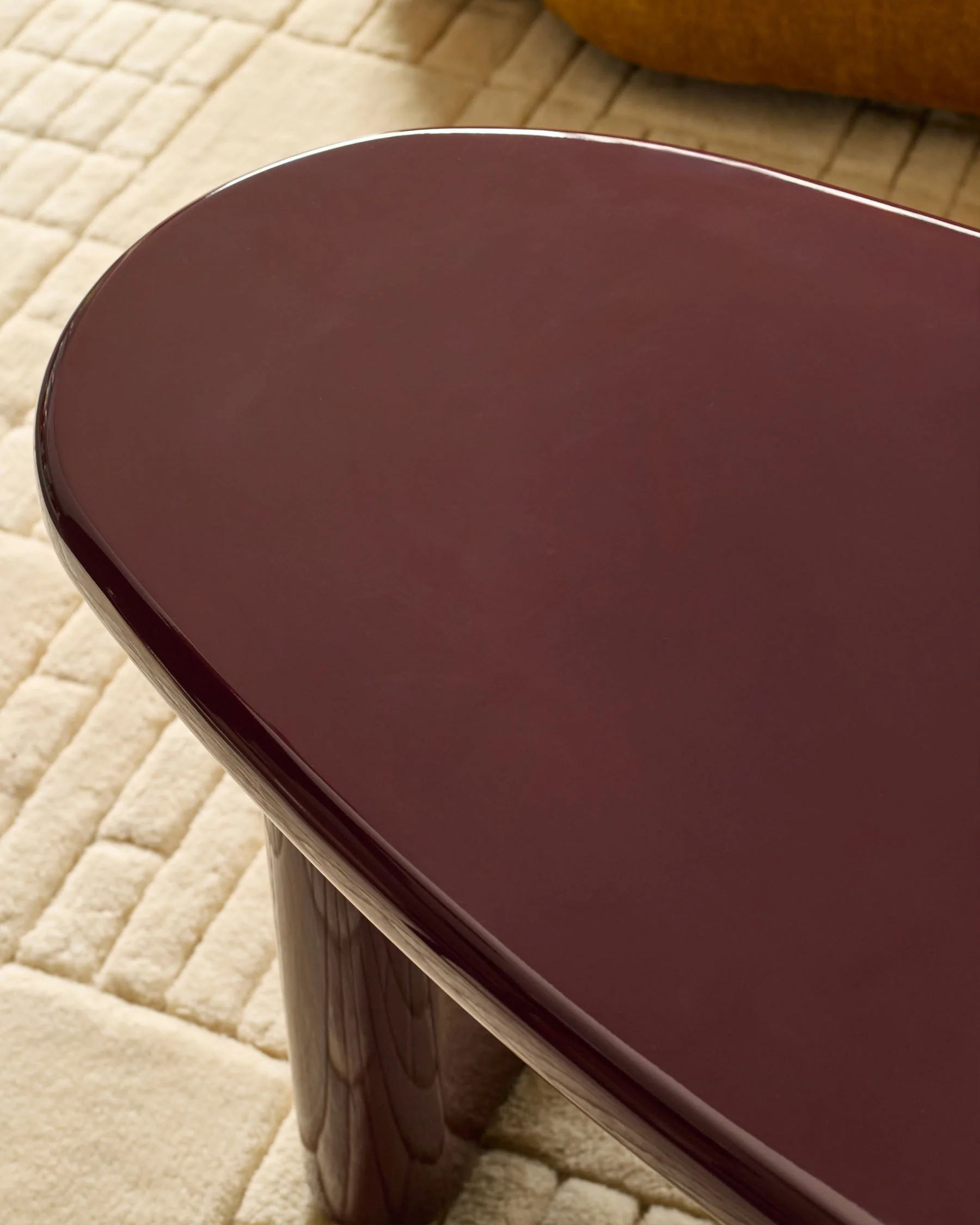 Carmela plum gloss coffee table - Image 6