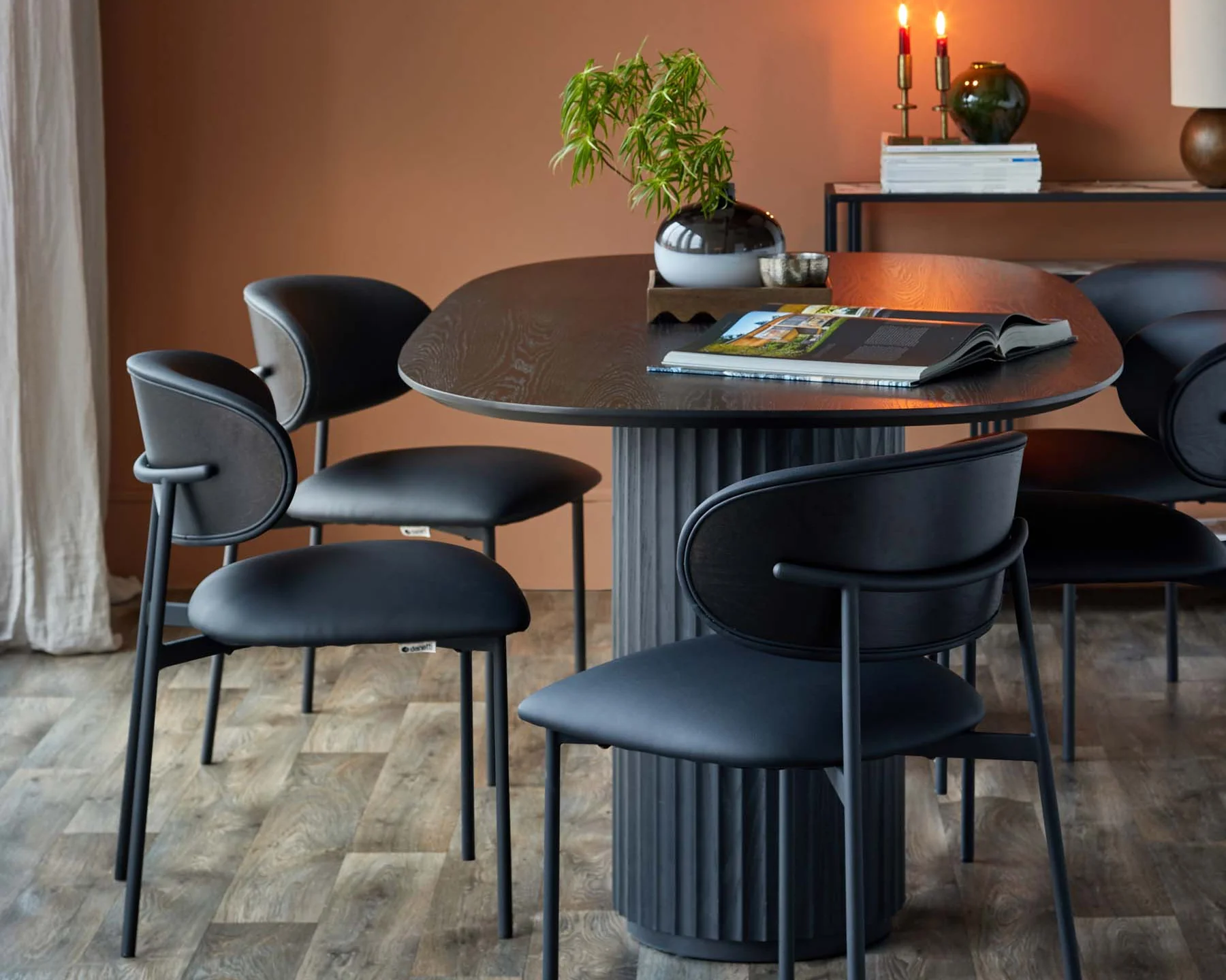 Cree black faux leather dining chair - Image 4