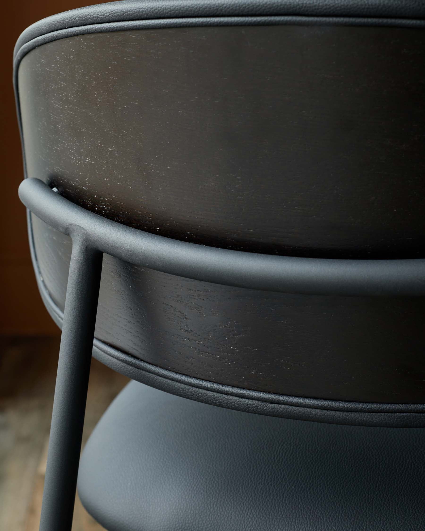 Cree black faux leather dining chair - Image 5