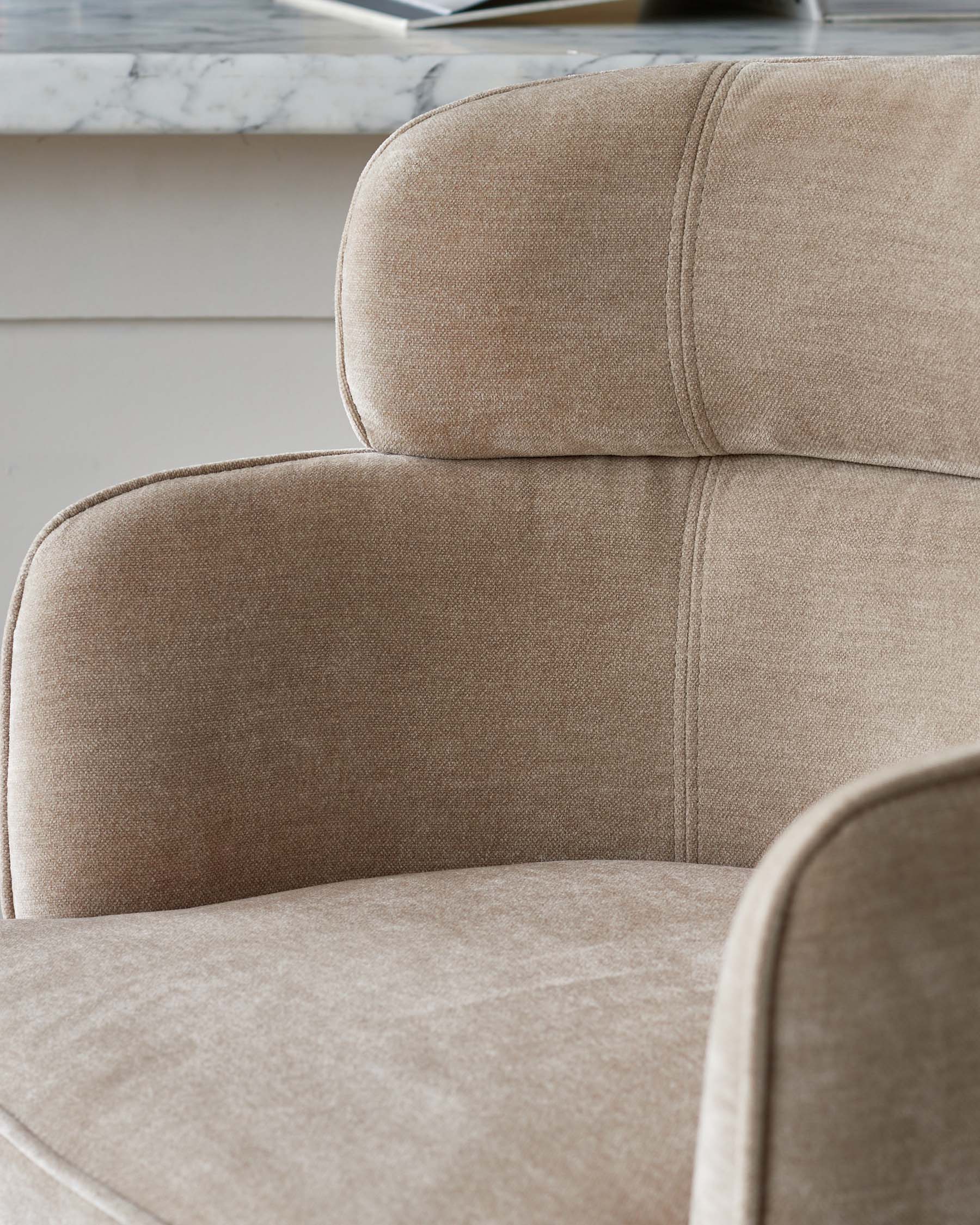 Felix champagne chenille bar stool - Image 8