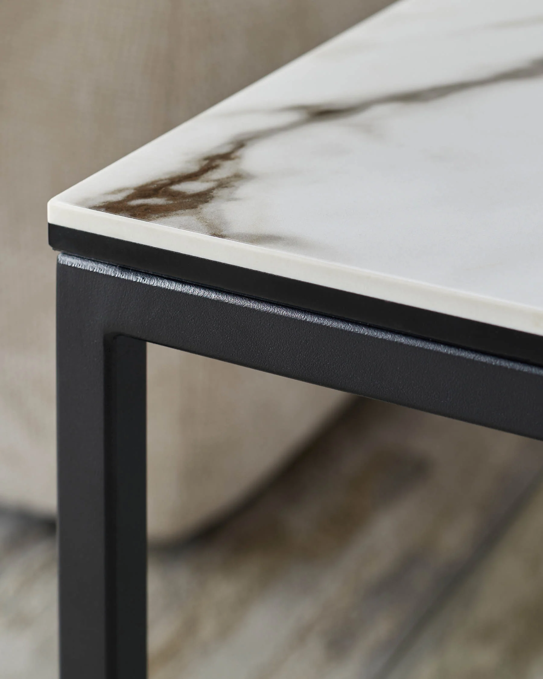 Georgia natural ceramic side table - Image 4