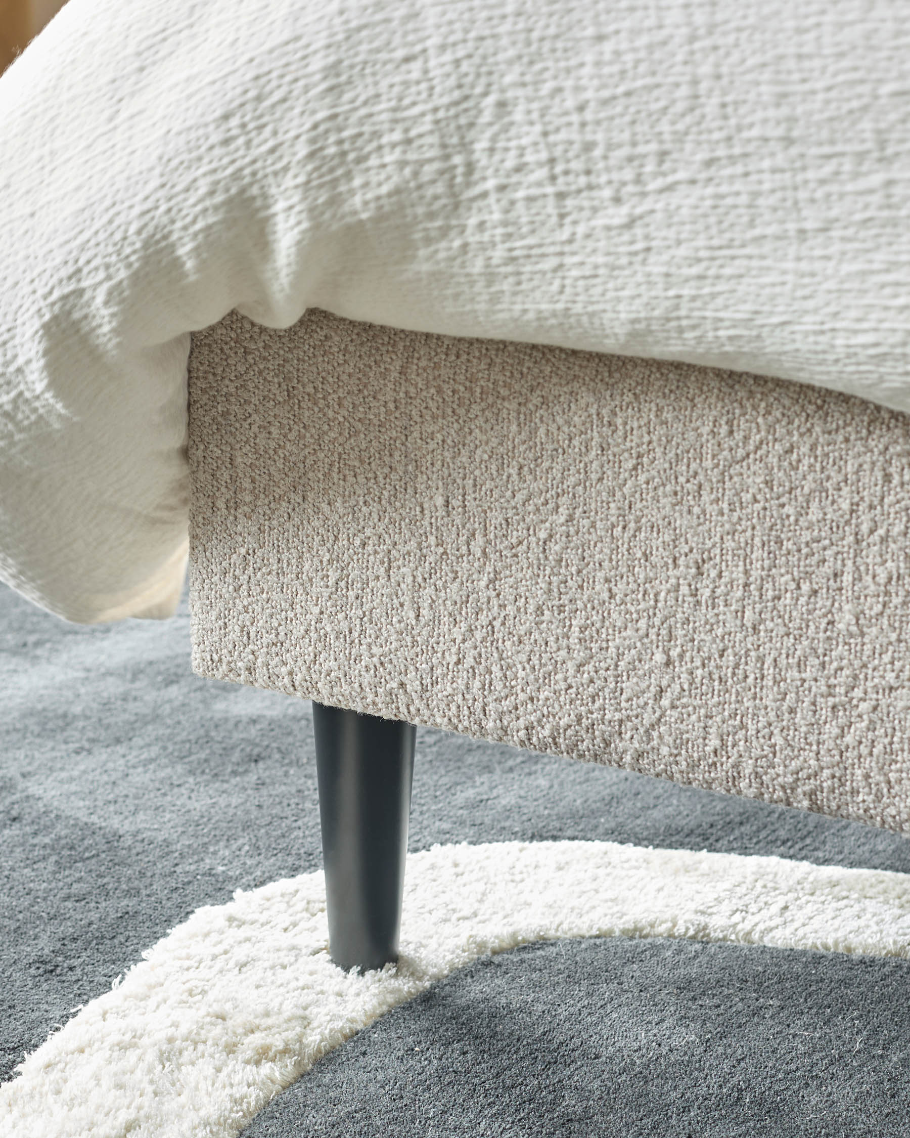 Hampton natural soft boucle king bed - Image 5