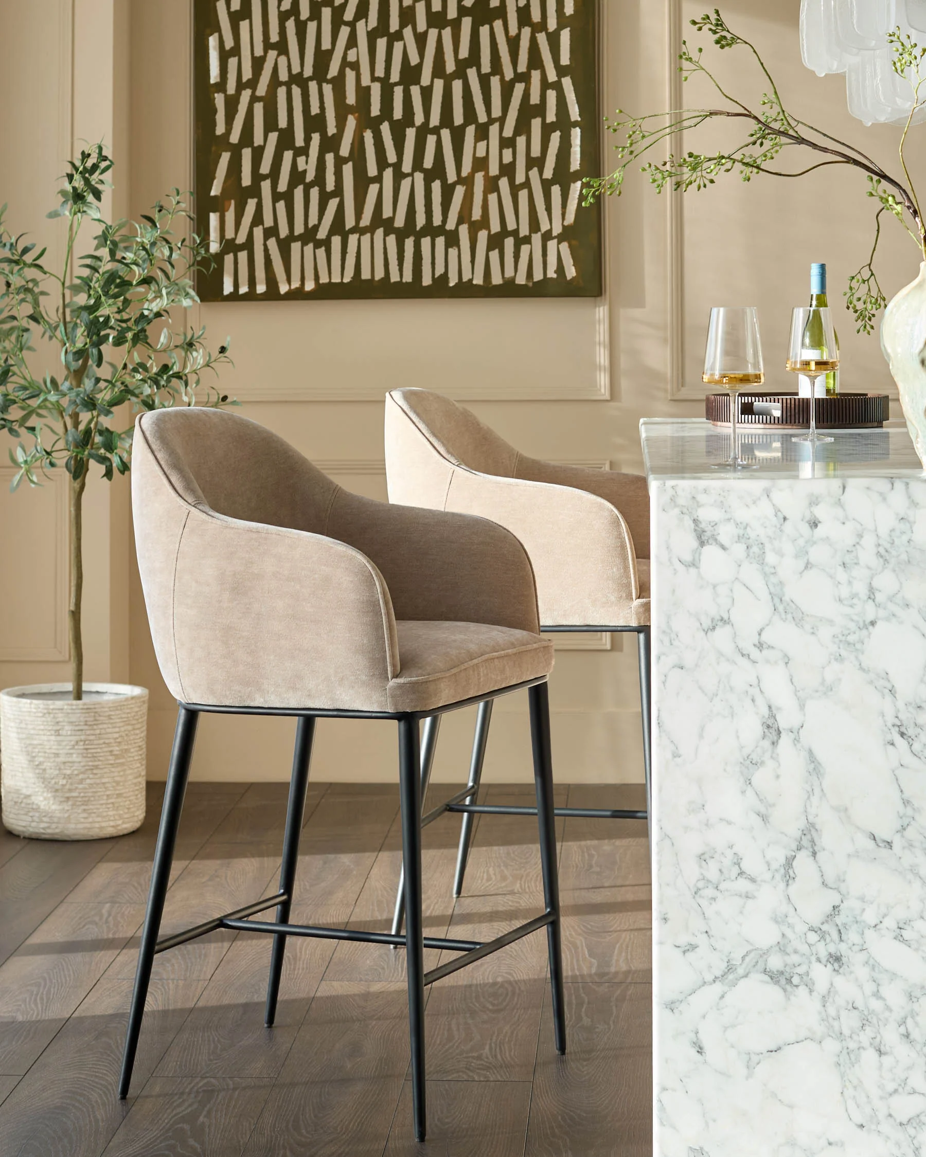 Harley champagne chenille bar stool - Image 3