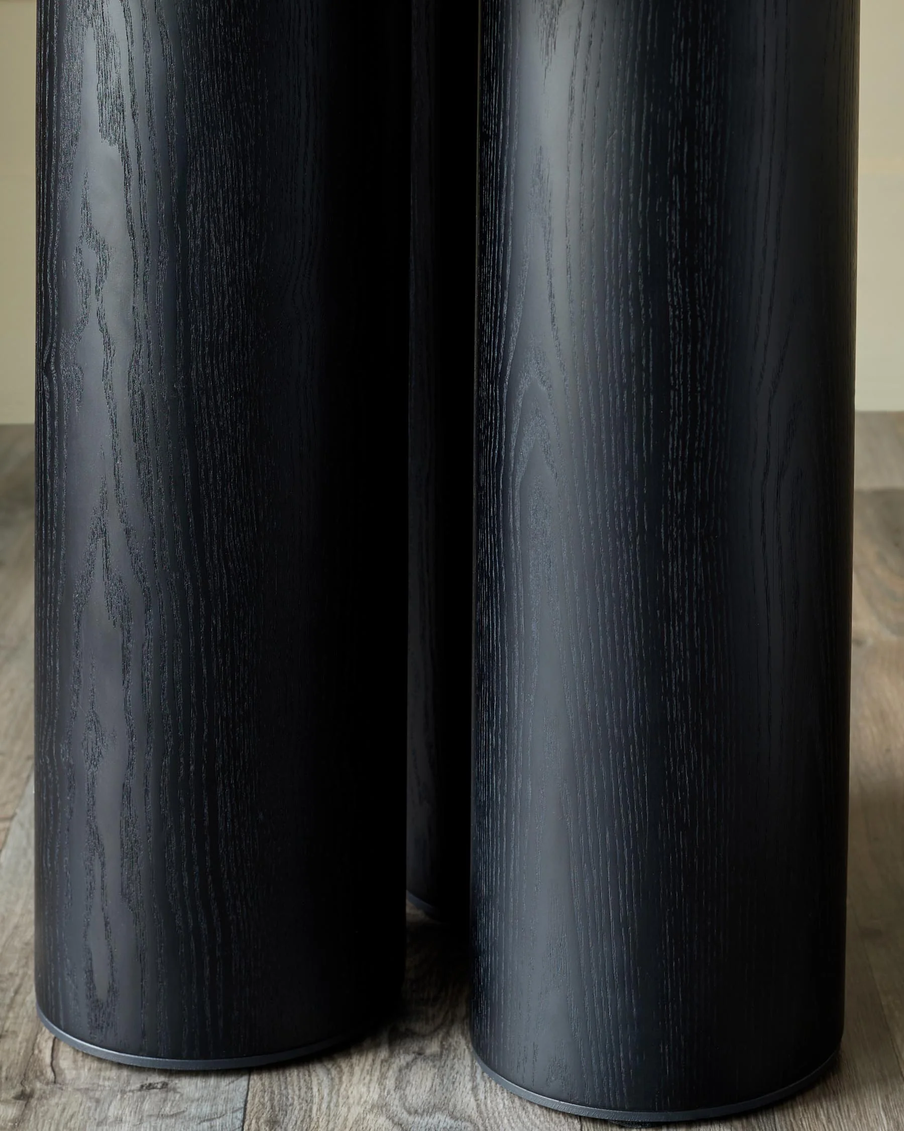 Lena white calacatta ceramic side table - Image 7