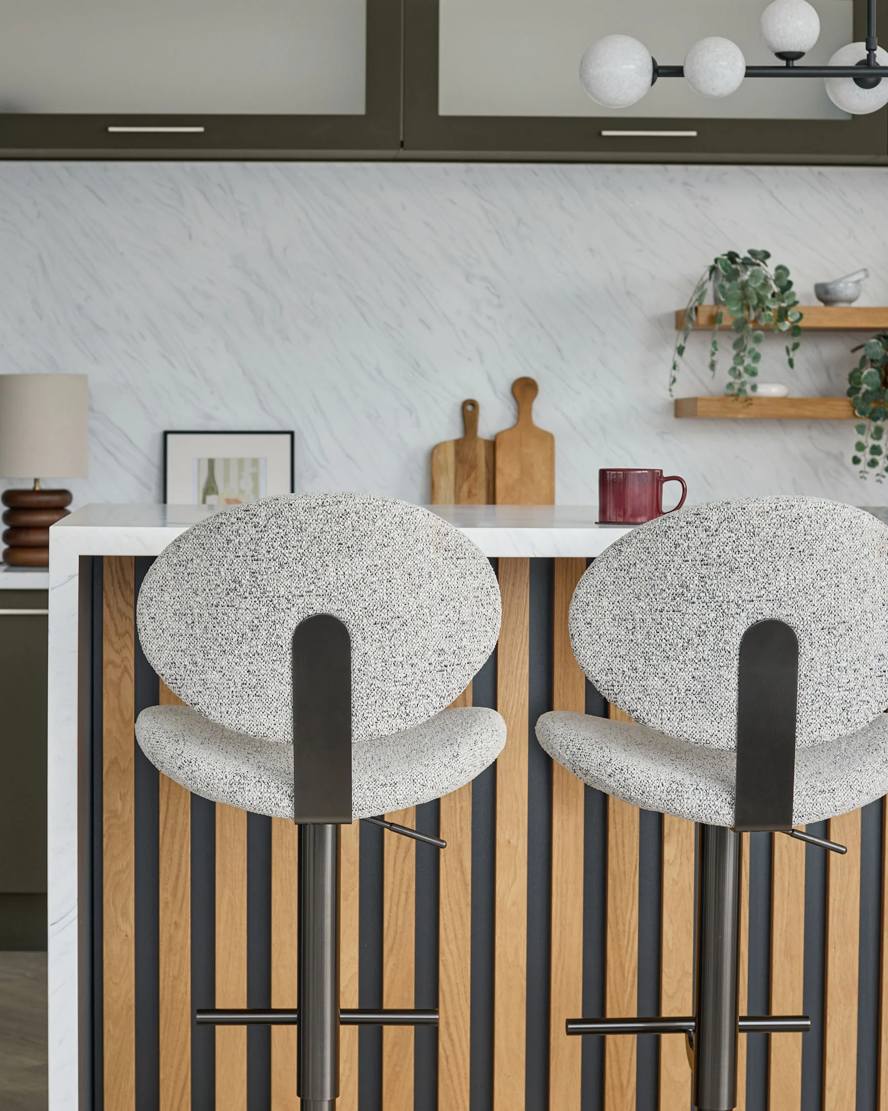 Lilah grey fabric gas lift bar stool - Image 6