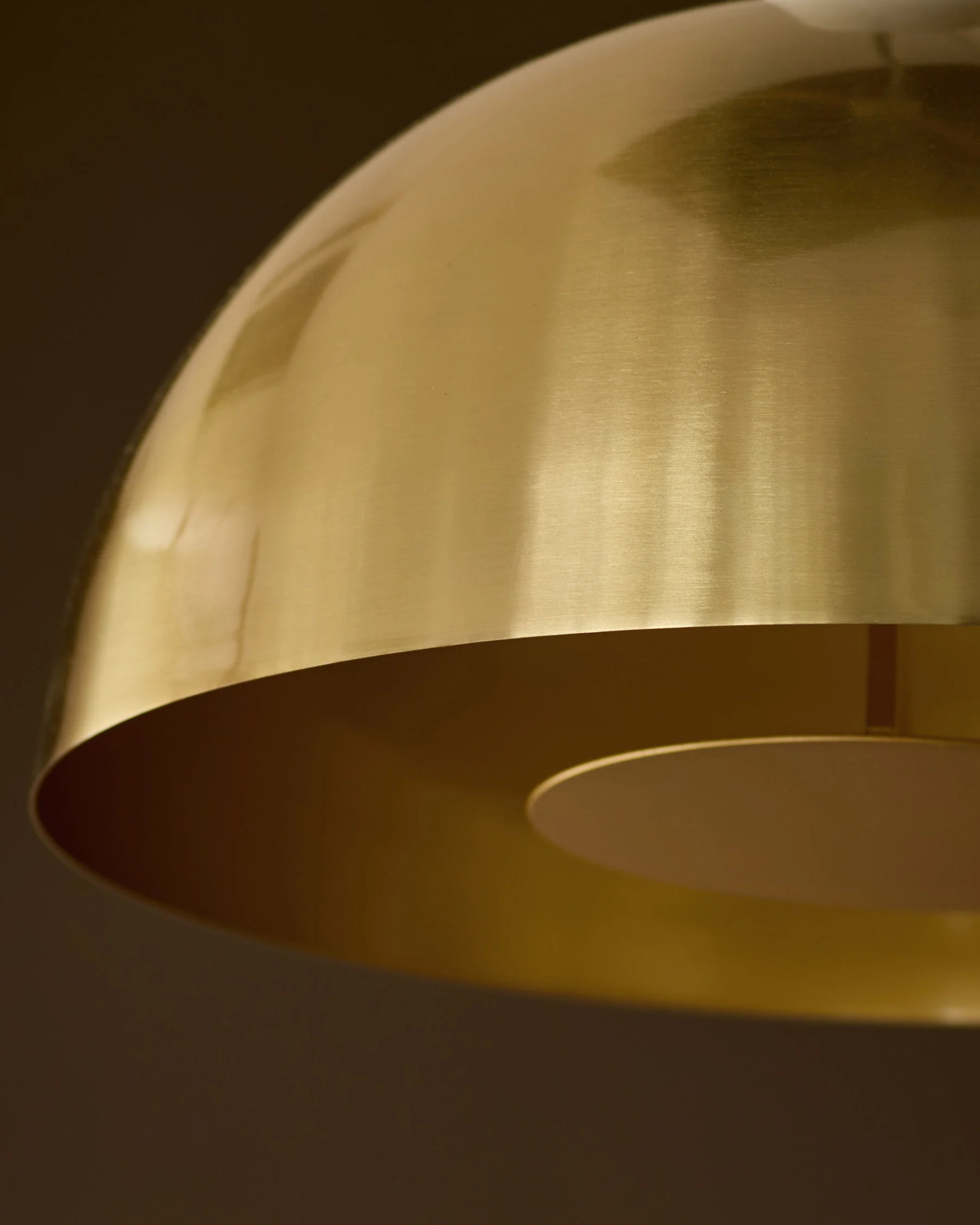 Louis Brass Single Pendant - Image 3