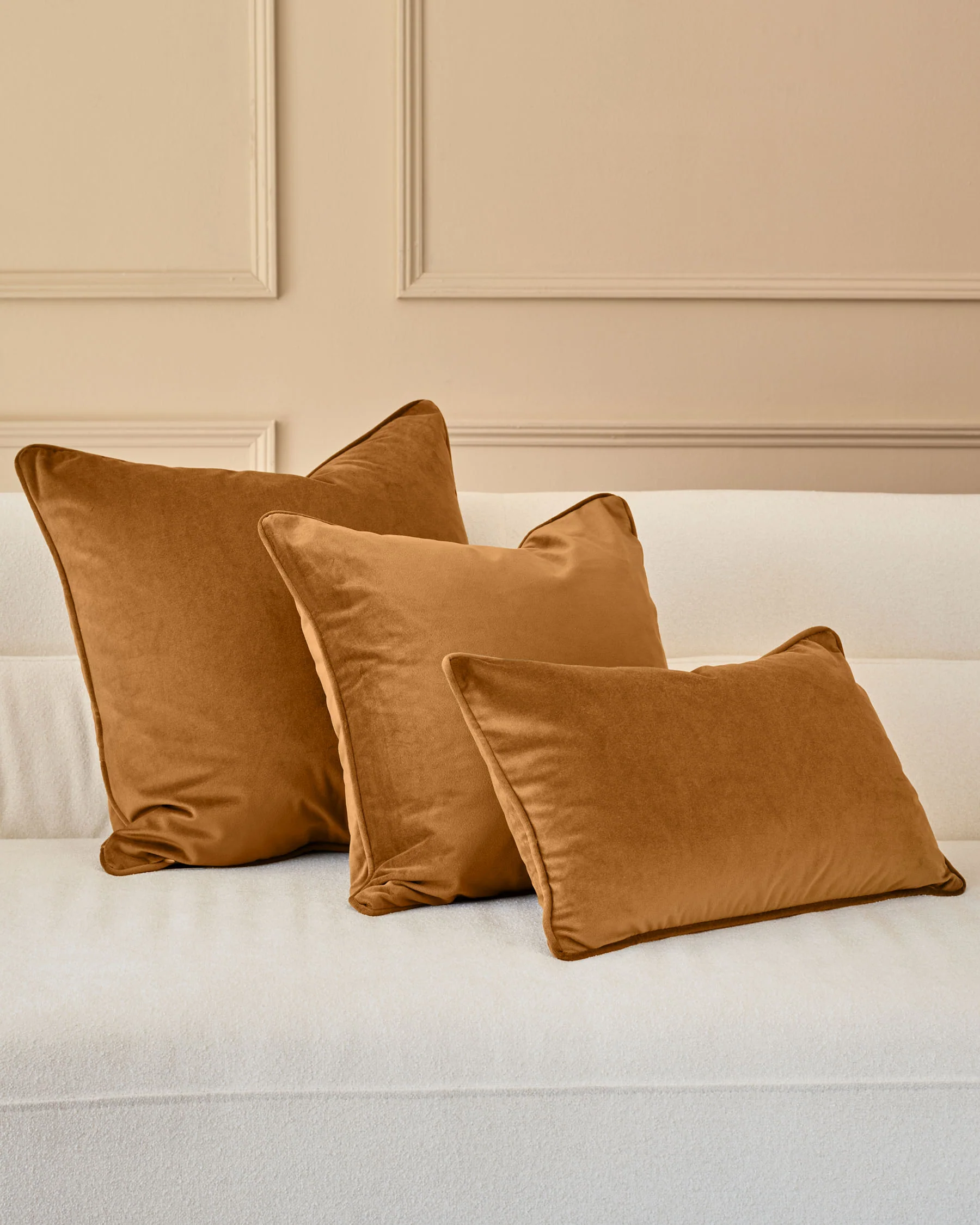 Luca caramel medium cushion - Image 3
