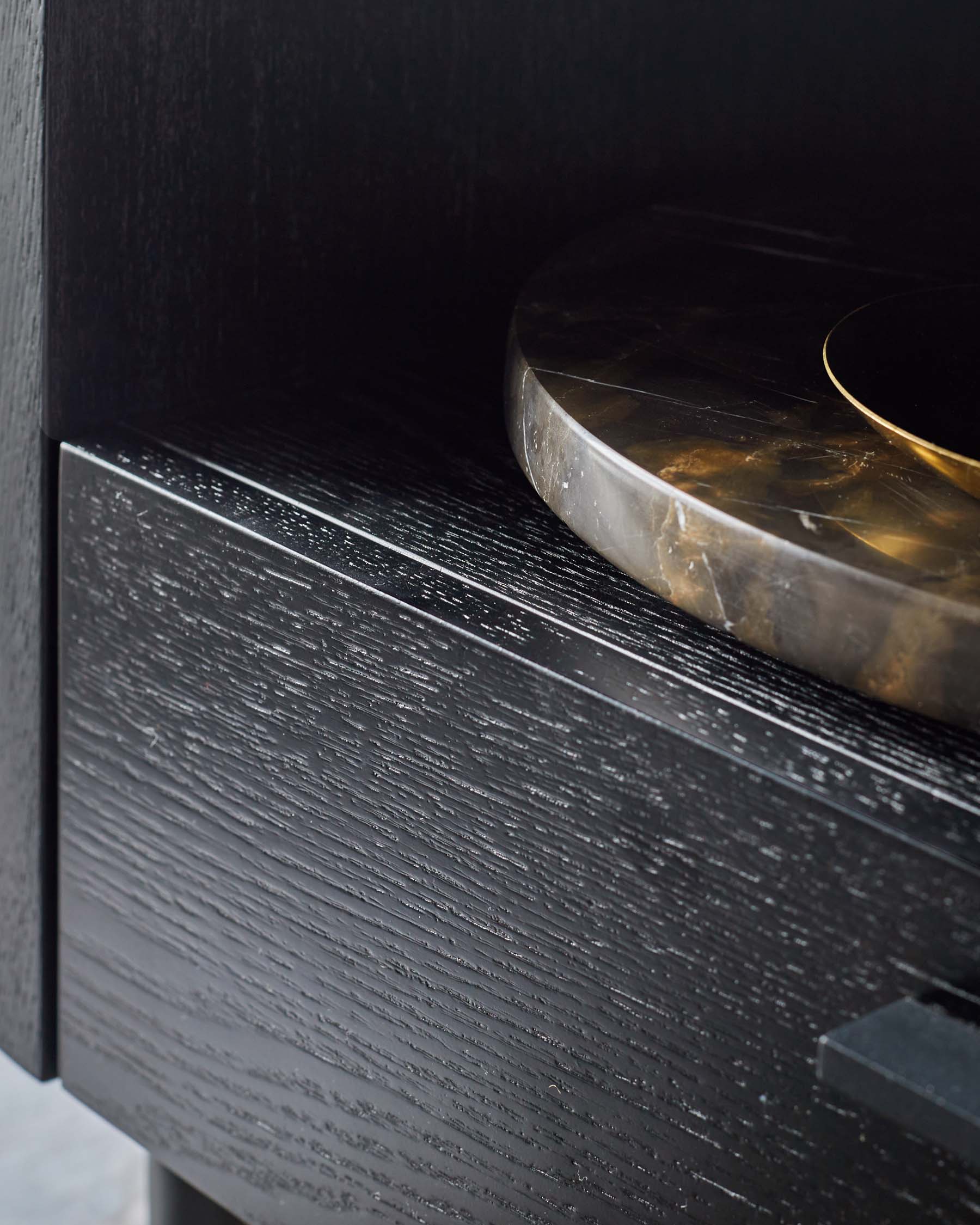 Manhattan marbled ceramic TV stand - Image 5