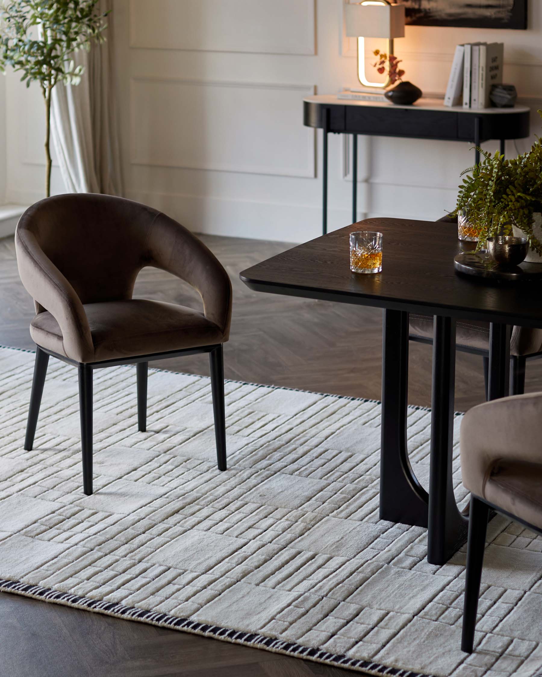 Mosaic cream and black sculpted wool large rug - Image 2
