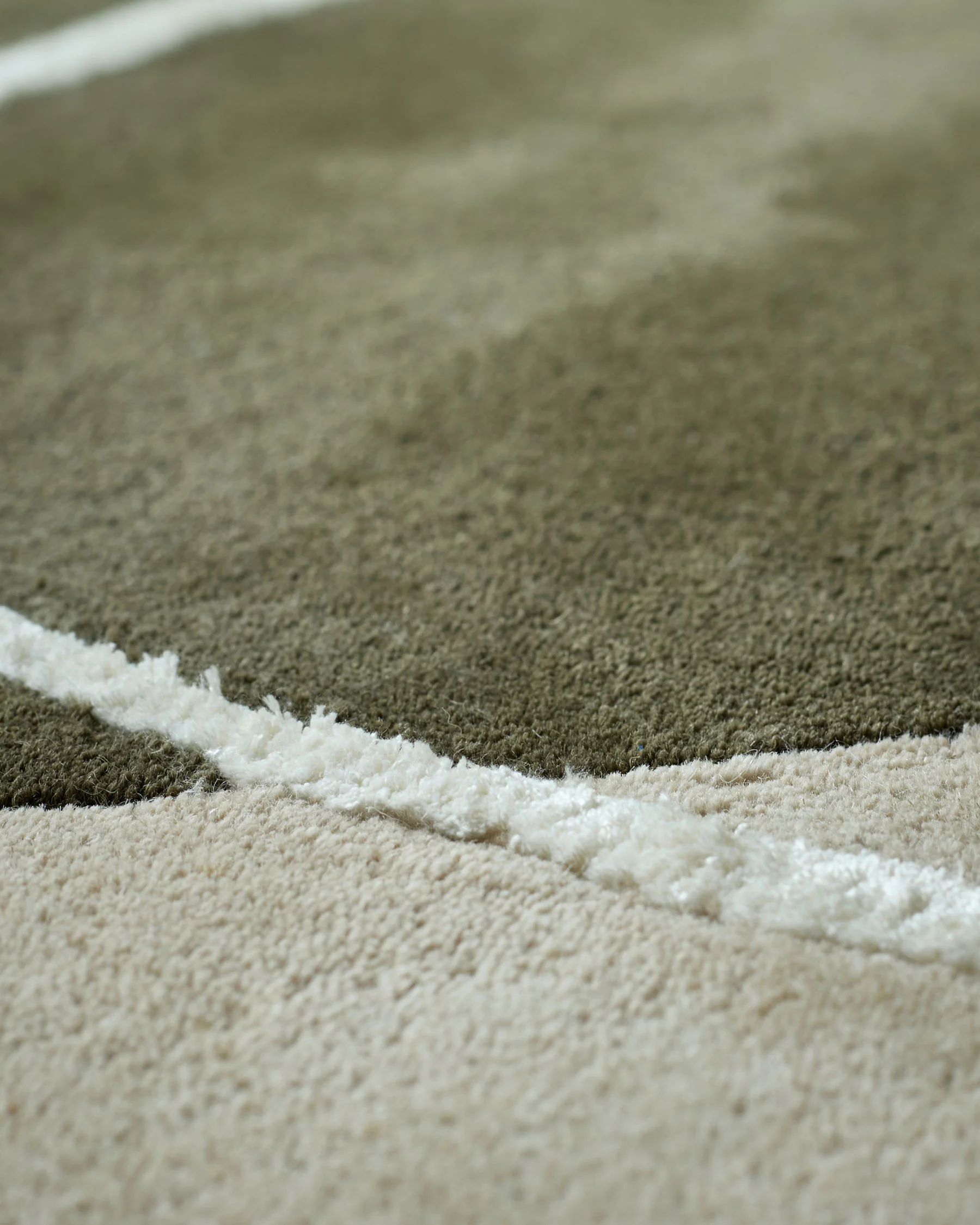 Neo olive and navy textured large rug - Image 5