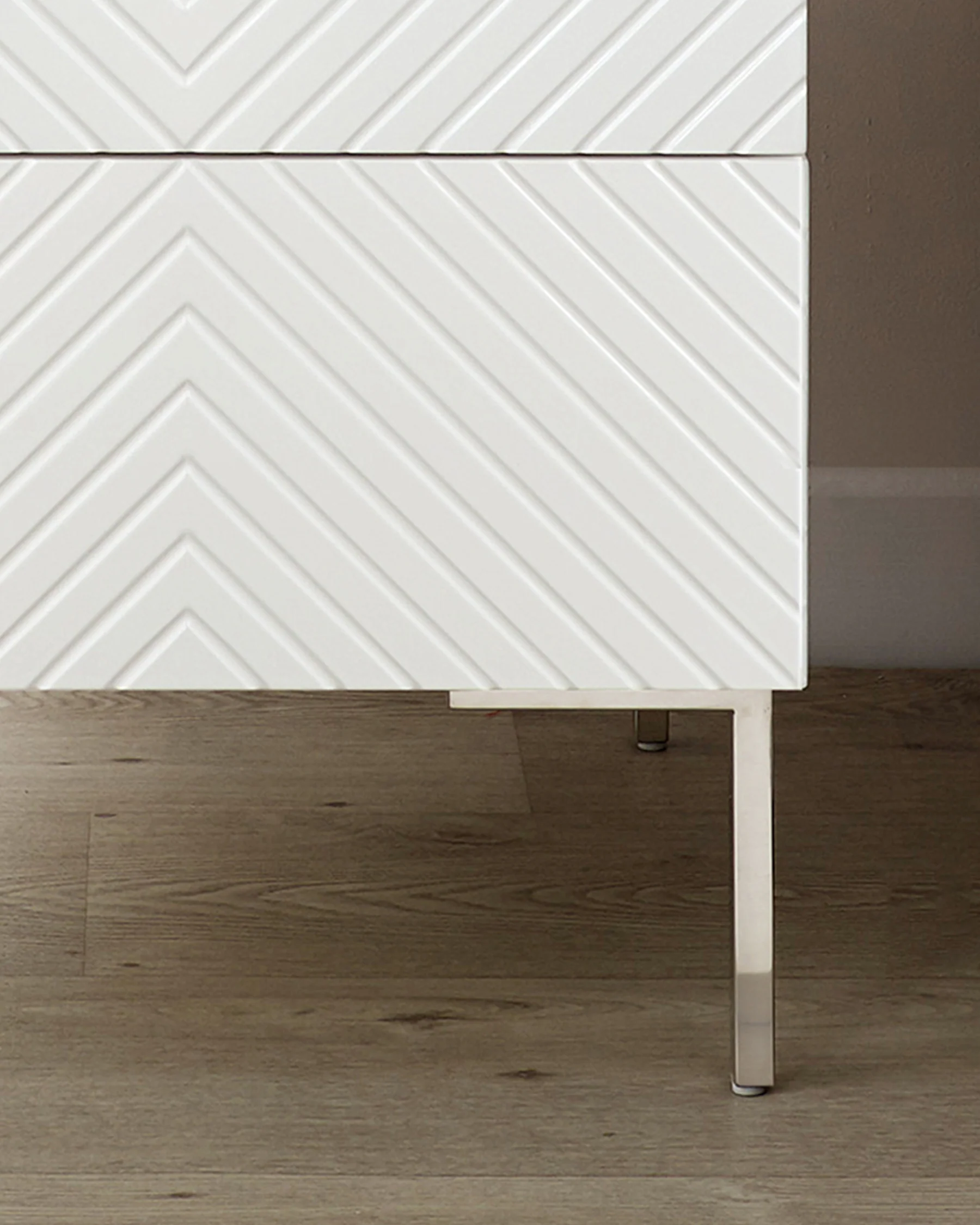 Noah white gloss 2 drawer bedside table - Image 5