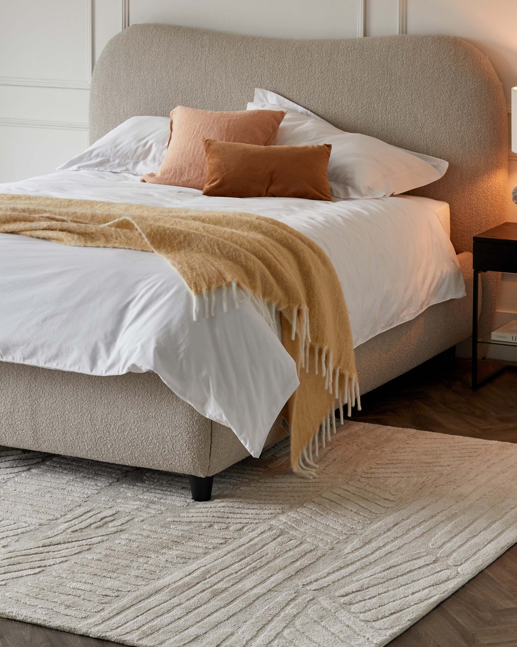 Porcelain cream textured small rug - Image 4