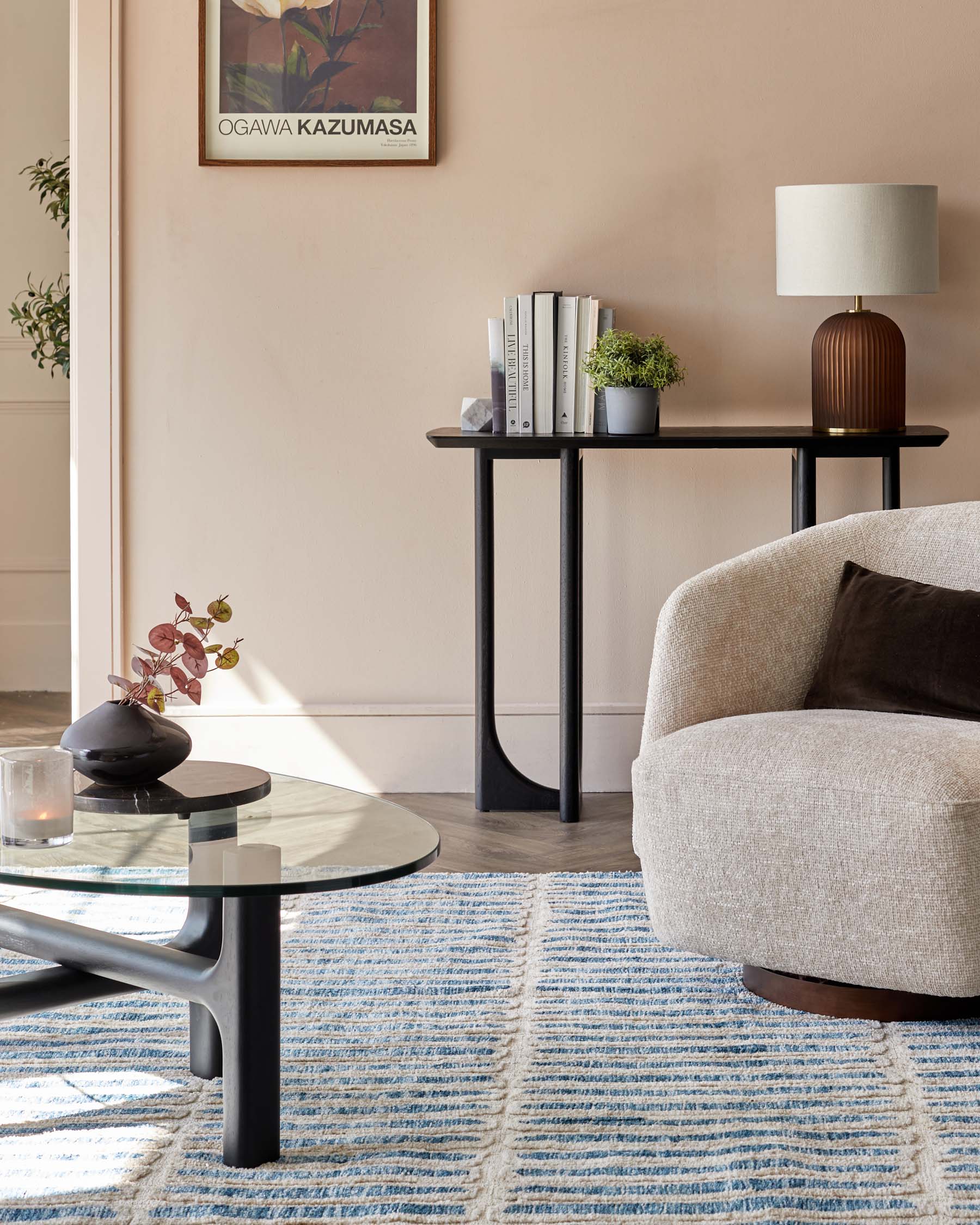 Raine cream and blue textured large rug - Image 4