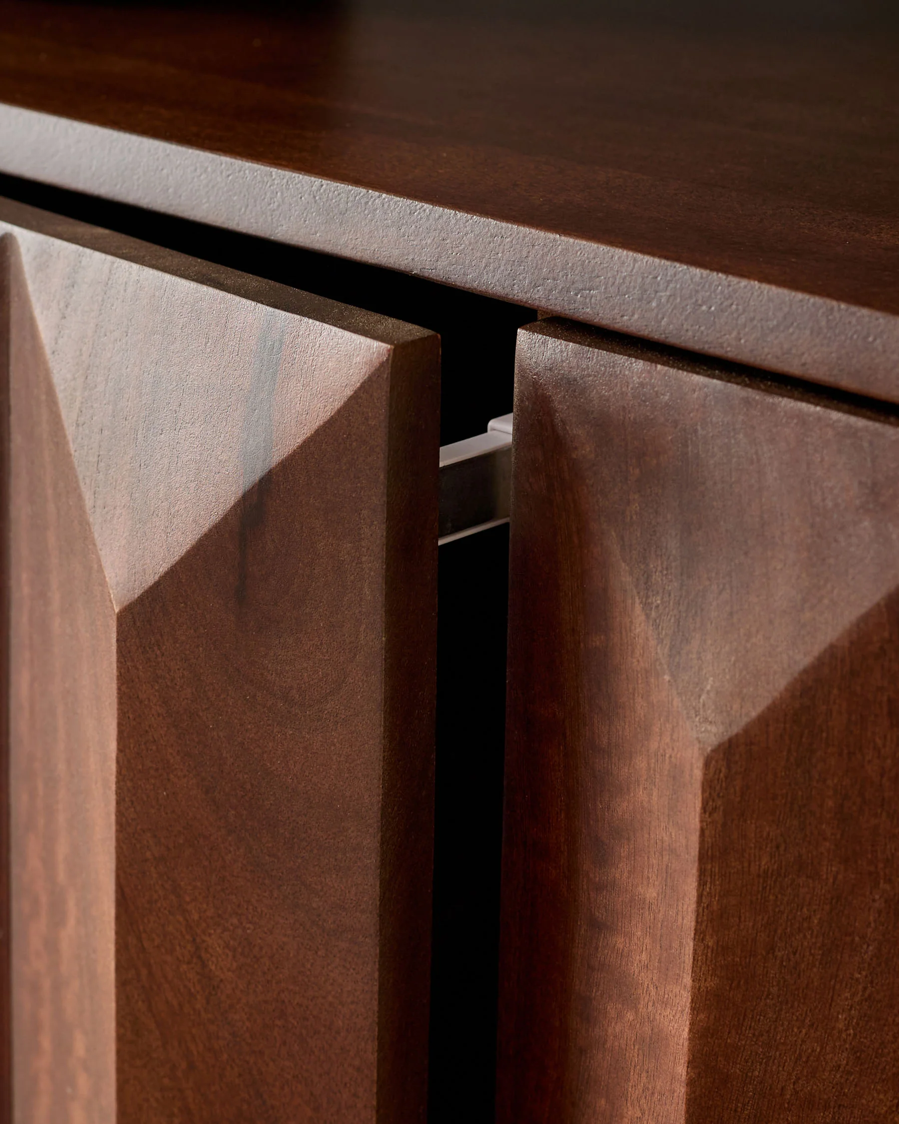 Ria dark wood large sideboard - Image 9