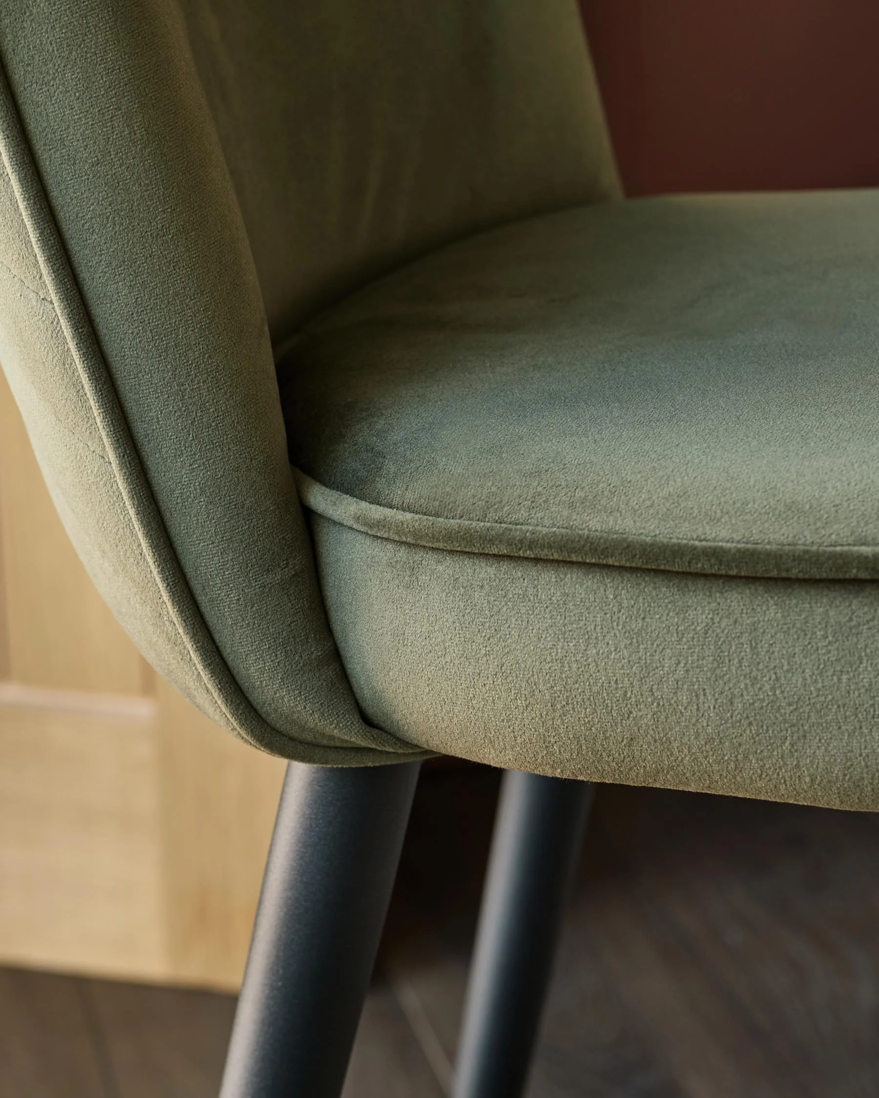 Serena olive green velvet bar stool - Image 7