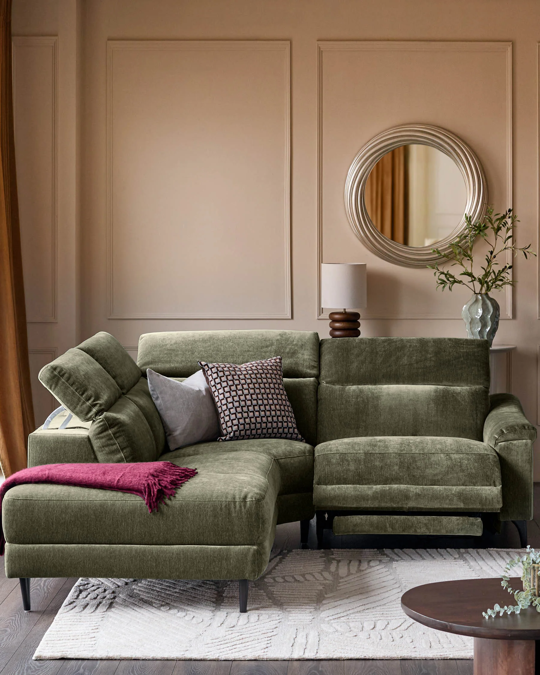 Serene dark green fabric small left hand corner chaise recliner sofa - Image 6