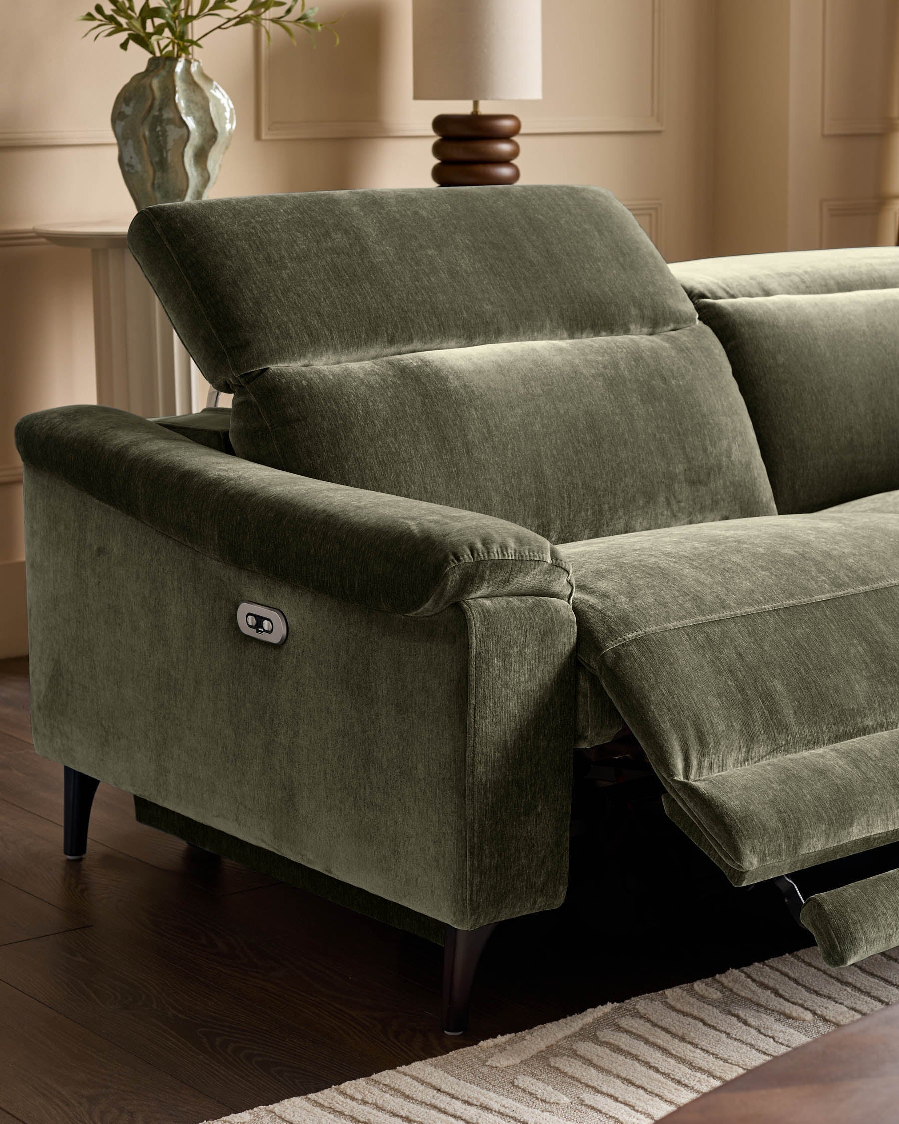 Serene dark green fabric small right hand corner chaise recliner sofa - Image 6