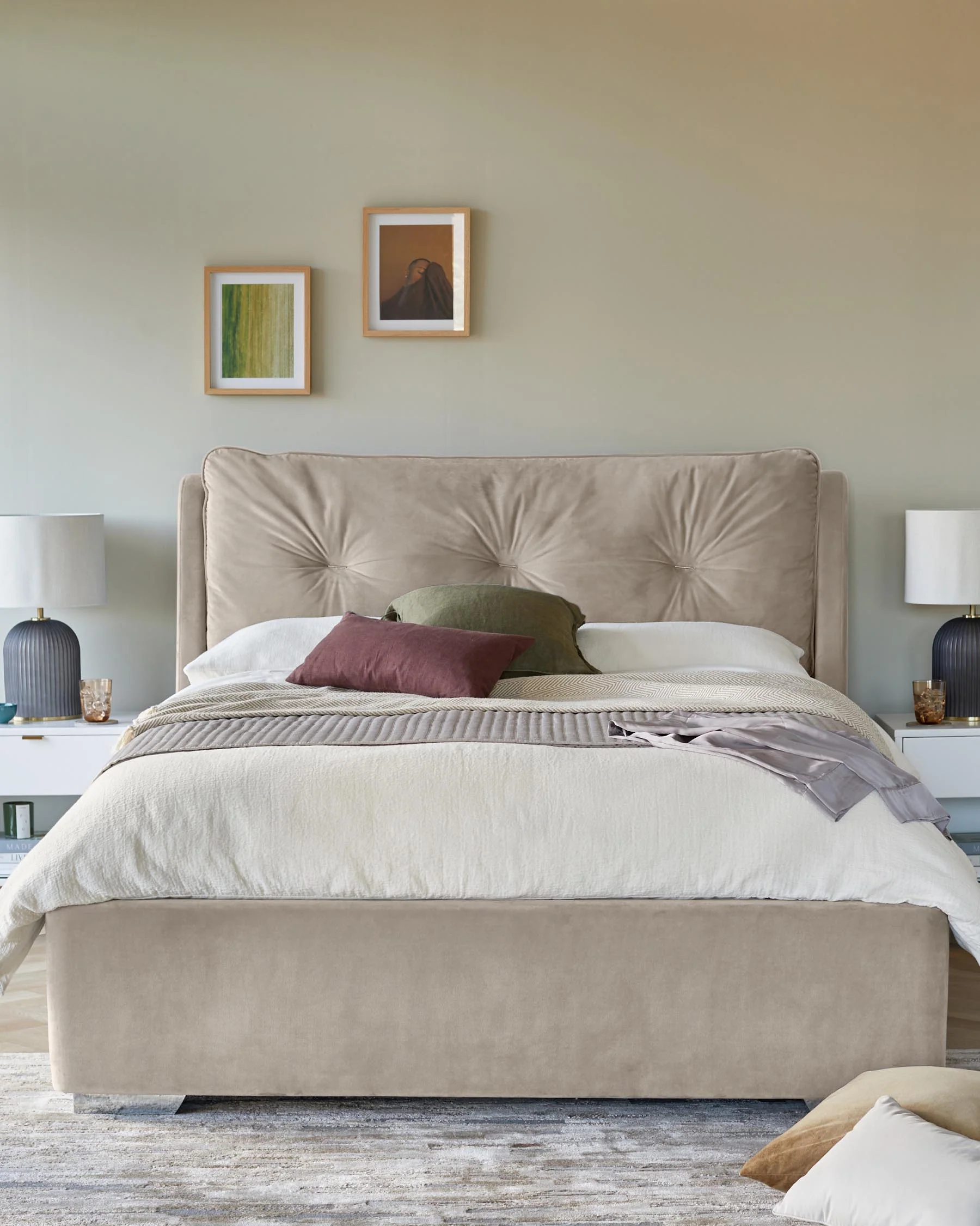 Siesta Champagne Velvet King Size Ottoman Storage Bed - Image 2