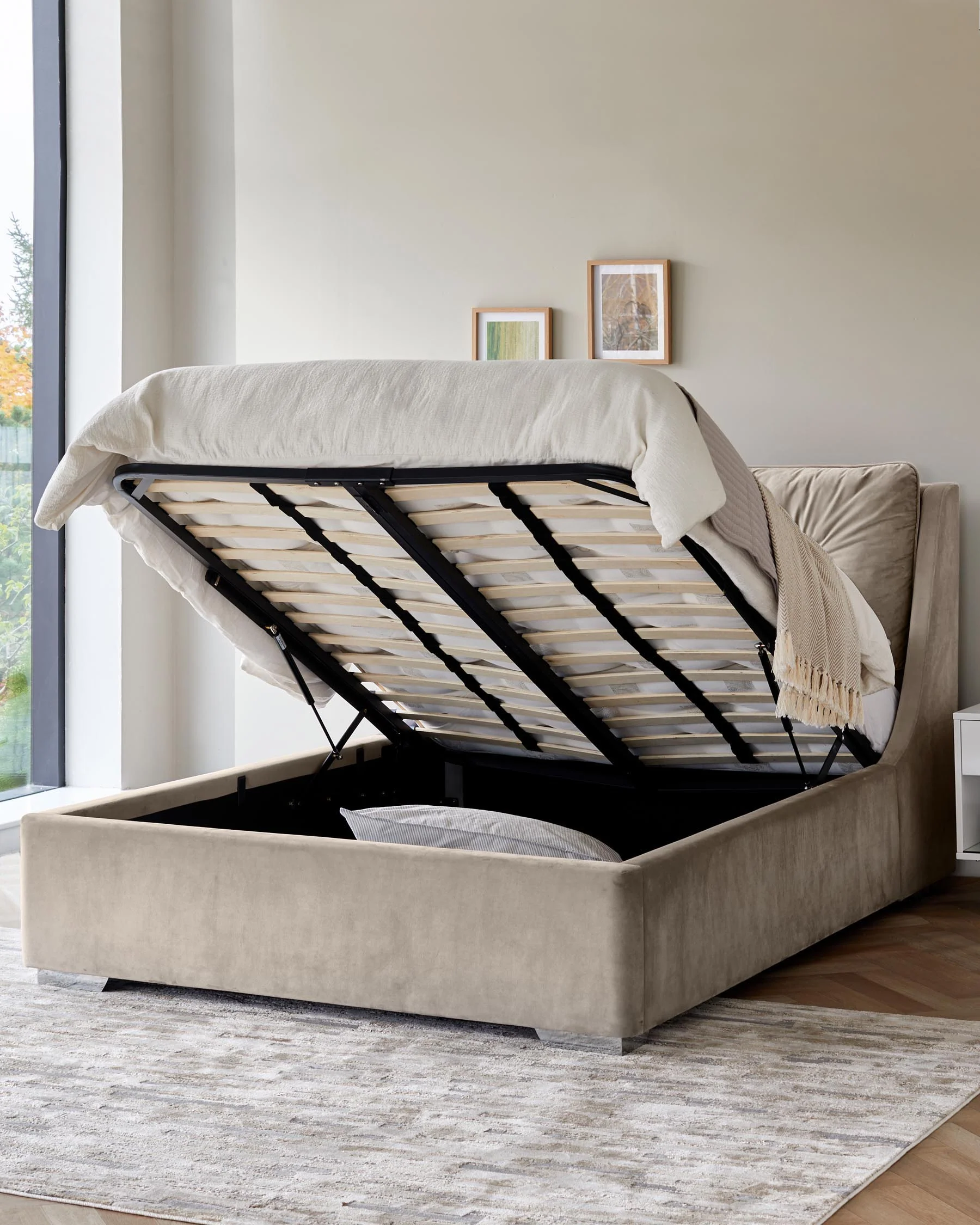 Siesta Champagne Velvet King Size Ottoman Storage Bed - Image 3