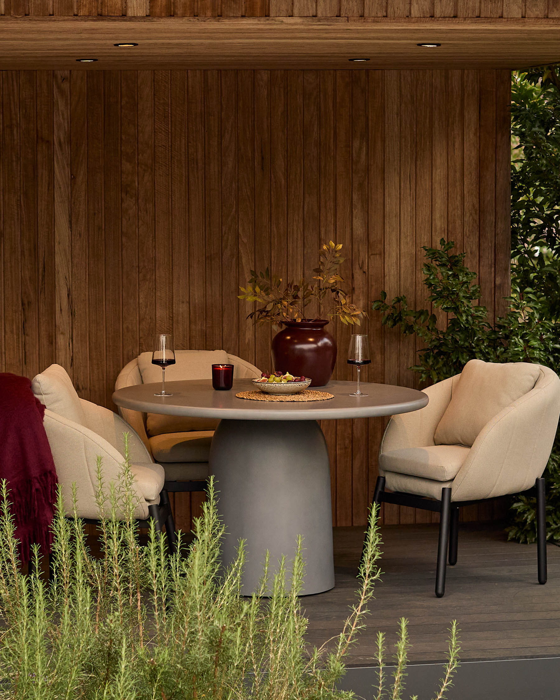 Tesso dark grey 4 seater dining table - Image 7