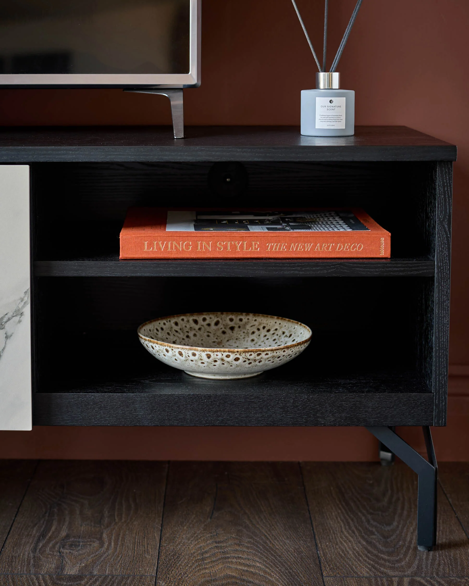 Winslow natural ceramic TV unit - Image 10