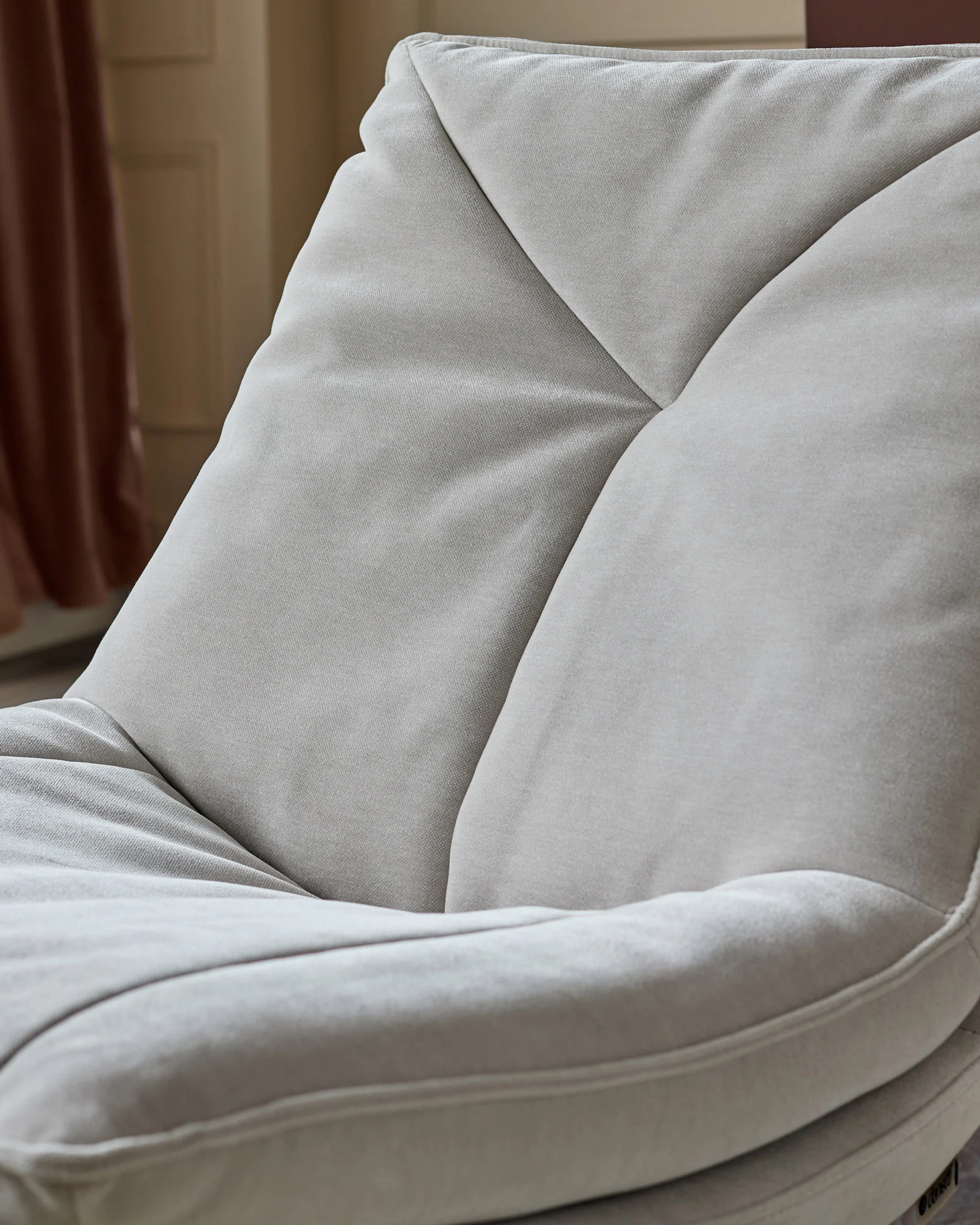 Zia natural grey chenille swivel occasional chair - Image 5
